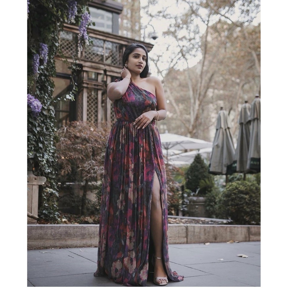 NWT Aidan Mattox One Shoulder Floral Maxi Dress Size 4 retail $330